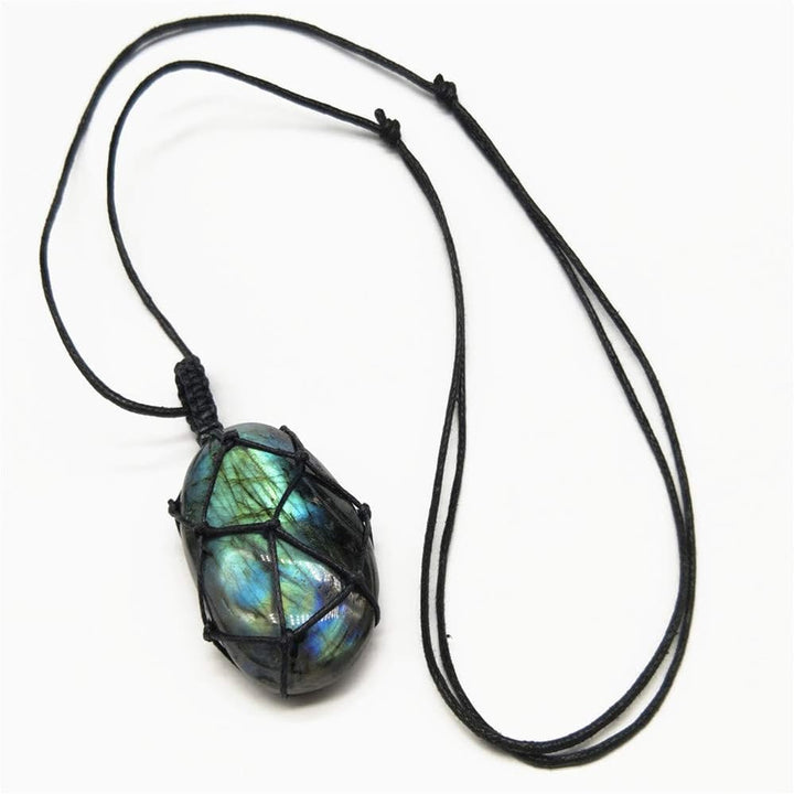 Natural Labradorite Crystal Necklace Healing Chakra Pendant with Hand-Woven Rope Labradorite Palm Stone Moonstone Healing Stone Pendant