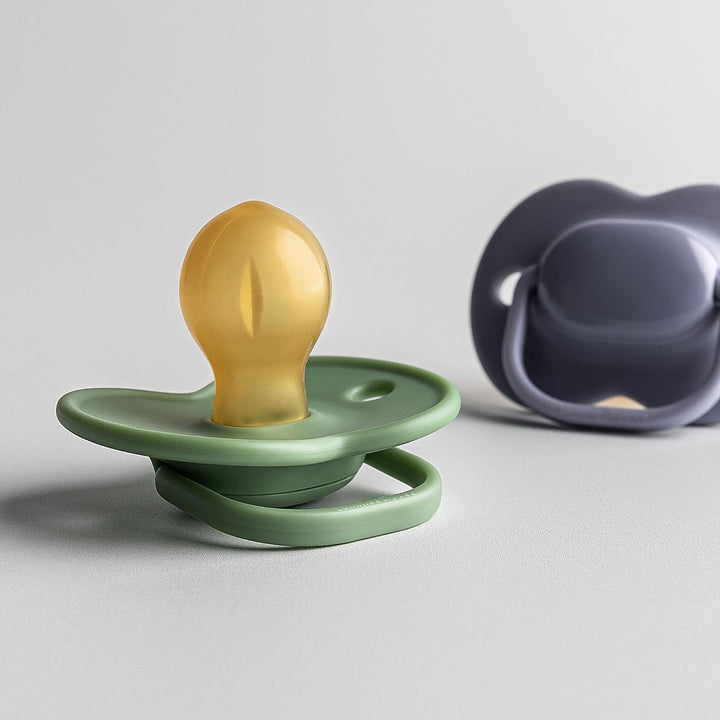 Cherry Latex Dummies, 18-36 Months, Pack of 2 Dummiess with 100% Natural Latex Baglet