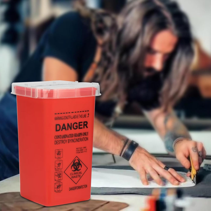 Sharp Container,  1L Tattoo Plastic Sharp Container Tattoo Medical Disposal Biohazard Needle Waste Box Safe Lock Container Tattoo Supplies (1Pc Red)