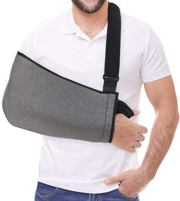 Universal Arm Sling, Shoulder Immobilizer with a Foam Neck Pad for Women, Men, Teenager, Adjustable Arm Support Strap for Broken Wrist, Elbow, Dislocated Shoulder - M