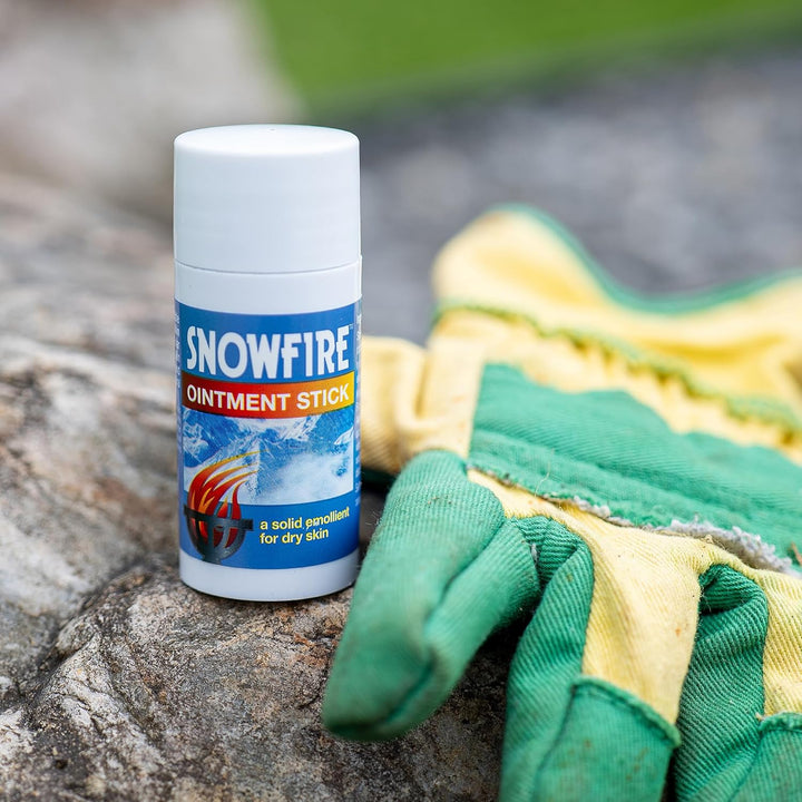 Snowfire Ointment Stick, Natural, Vegan, Cruelty Free, for Dry Skin, Emolient Ointment Stick, 18 G