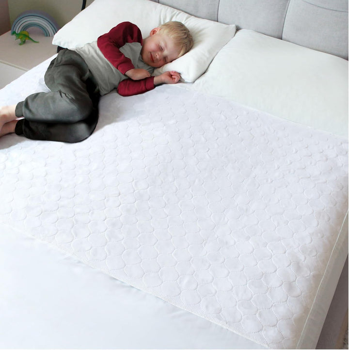 Hygge Sheets® Potty Training Bed Pads | 100% Waterproof | Bed Wetting Sheets for Single and Toddler Beds | Non Slip, Easy to Change at Night | Includes Free Children'S E-Book | UK Brand | Dinosaur