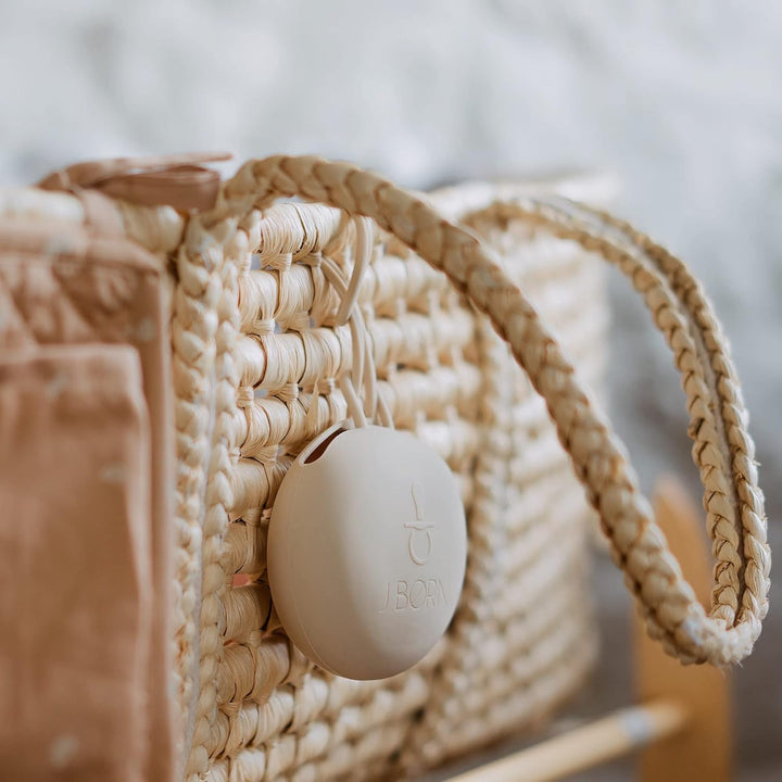 Silicone Dummy Case | Dummy Holder Stores 3 Dummies | Easy to Clean Pacifier Holder | Pacifier Storage Container | Portable Baby Pacifier Case for Travels (Woodchuck)