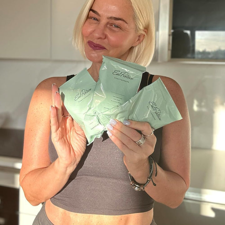 - Chocteaser Balls, Box of 10 Servings - High Protein Cripsy Coated Chocolate Snacks - 166 Calories per Portion, Low in Sugar, Gluten Free, Suitable for Vegetarians