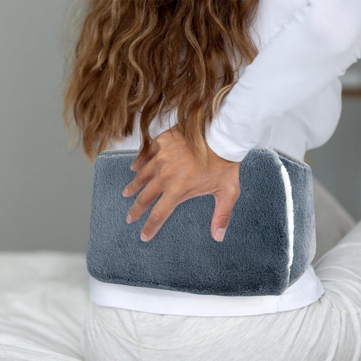 Hot Water Bottle with Soft Plush Wrap around Wearable Warm Water Bag for Period, Hand Feet, Back, Legs, Waist Pain Relief