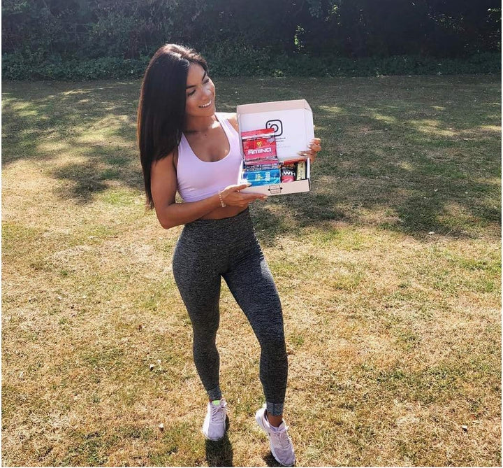 Protein Snack Box - Gym Gifts for Men & Women - High Protein Hamper with Bars & Snacks - Fitness Gift for Gym Lovers - High Protein Selection Box