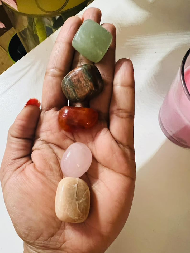 Crystal Set for Fertility & Pregnancy –Natural Healing Stones for Women Crystals & Palm Stones – Reiki Chakra Balancing Kit for Conception, Emotional Healing, Meditation & Positive Energy Gift for Mum