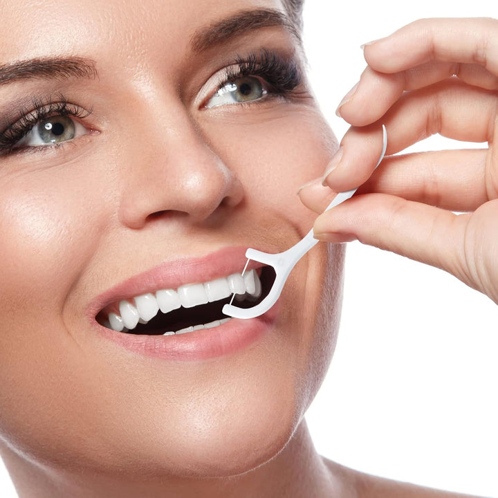200 Pcs Dental Floss Stick, Disposable Toothpicks Teeth Stick Floss Picks Tooth Picks Sticks Interdental Cleaning Tool for Travel Home Office Restaurant