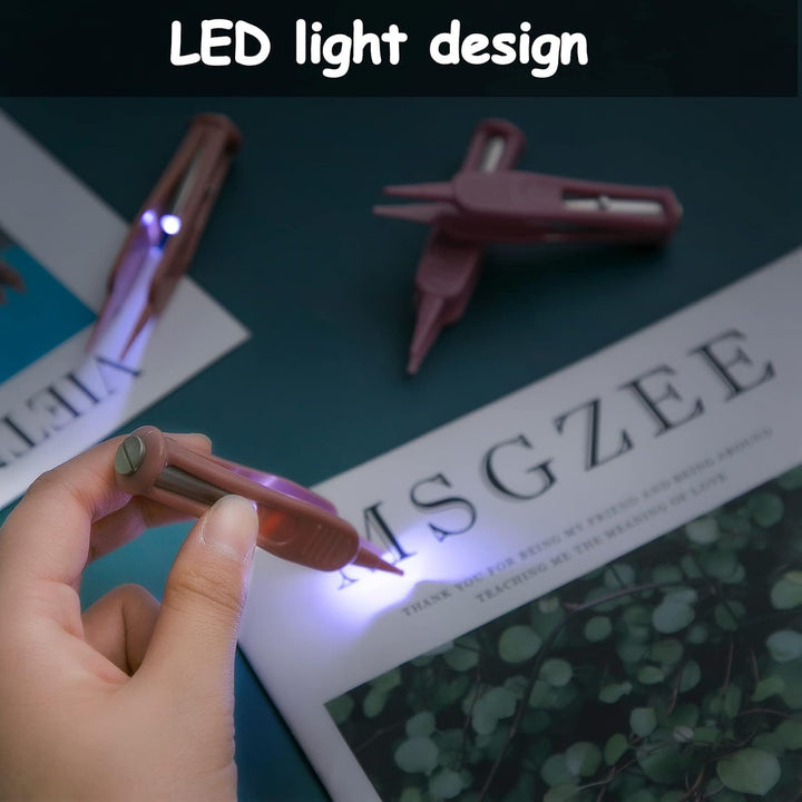 Baby Nasal Tweezer, Anti-Skid Safety Round-Head Baby Cleaning Tweezers Ear Nose Navel Cleaner Clip Tool with LED Light