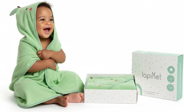100% Organic Cotton Luxury Baby Hooded Bath Towel, Boy & Girl Gender Neutral Green Apple Fruit Design, Soft & Absorbent Infant Essential, New Parent Gift for Newborn to Toddler 75X75Cm