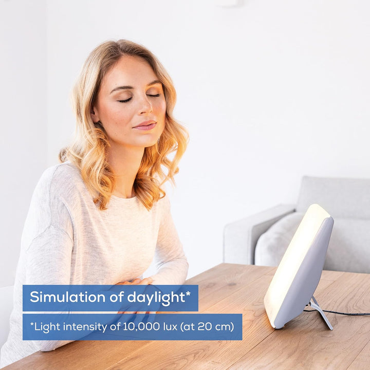 TL45 Perfect Day Daylight Therapy Lamp, Simulation of Daylight at 10,000 Lux Medically Recognised to Ease Symptoms of SAD, 3 Functions to Regulate Day/Night Rhythm, Energise, Focus and Rest