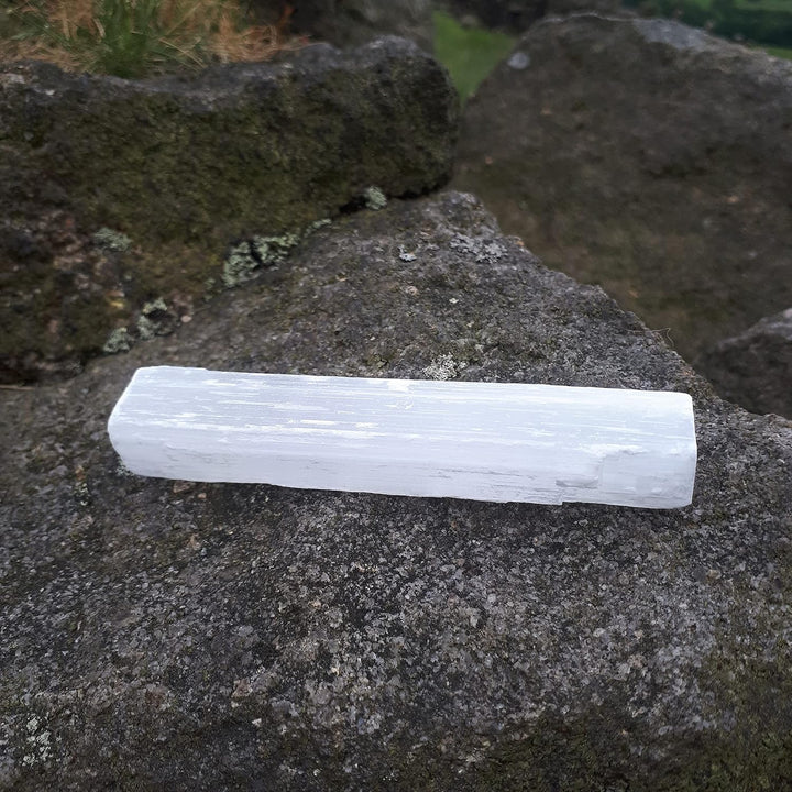 Selenite Crystal Natural Wand 10Cm | Crystal Wand for Spells, Divination, Witchcraft, Crystal Cleansing