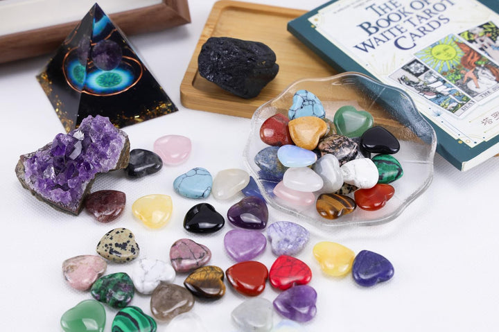 20PCS Heart Healing Crystals Gifts Gemstones Set Bulk Quartz Love Gem Stones Wholesale Polished Pocket Chakra Reiki Spiritual Wellbeing Stocking Filler Mini Small Gift for Women