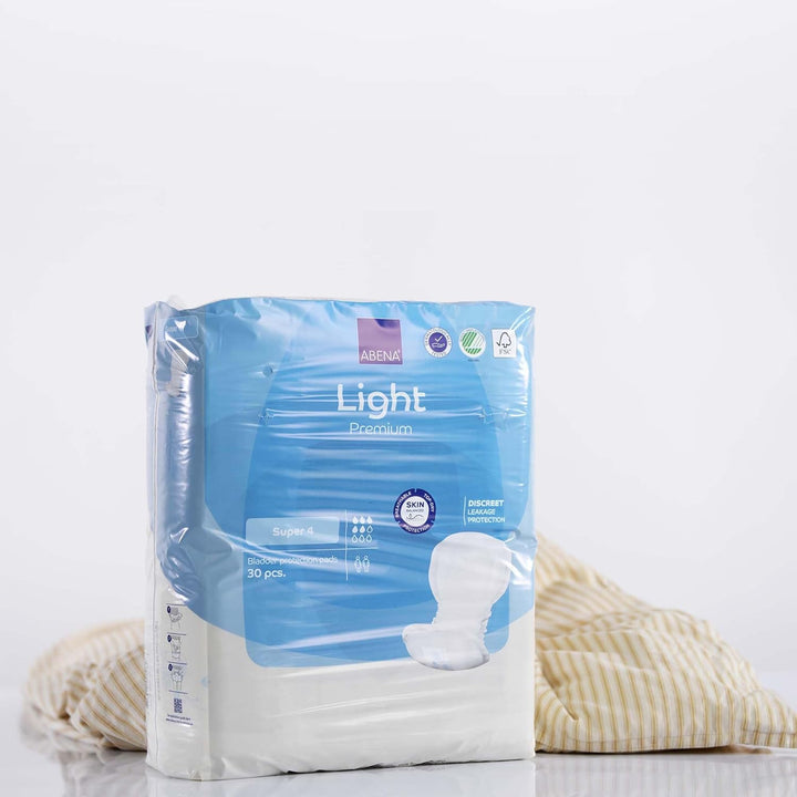 Light Incontinence Pads, Eco-Labelled Women'S Pads Adults, Breathable and Comfortable with Fast Absorption and Protection, Light Maxi 4, White, 850 Ml, 30 PK
