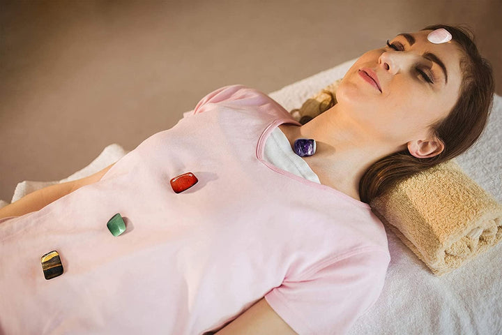 Healing Crystals for Use as 7 Chakra Stones, Worry Stones, Hot Spa Rock & Massage Stones for Grounding Balancing Soothing Meditation Reiki (Set of 8)