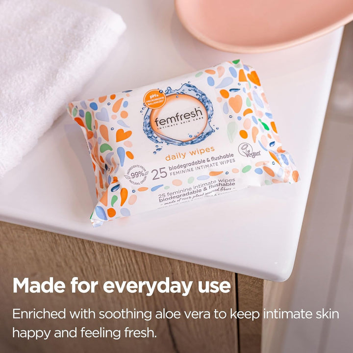 Intimate Wipes - Flushable & Biodegradable Disposable Feminine Hygiene Vaginal Cloths with Calendula & Aloe Extracts - Freshening, Soothing, Ph Balanced, Hypoallergenic – Pack of 6 X 25 Wipes