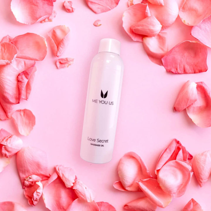 Love Secret Massage Oil 150Ml – Luxurious Romantic Body Oil for Couples – Sensual Moisturising Blend with Captivating Aroma – Skin Softening & Nourishing Formula for Intimate Massage
