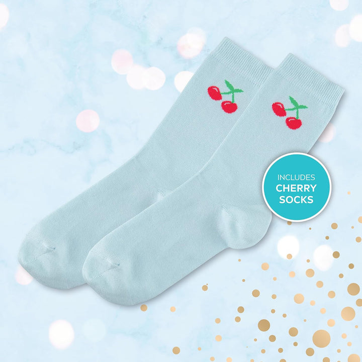 Love Snuggle Time Gift Set (5 Products) – Women'S Gift Set – Includes Body Lotion, Face Sheet Mask, Moisturising Cream and Anti-Perspirant – with Pair of Socks