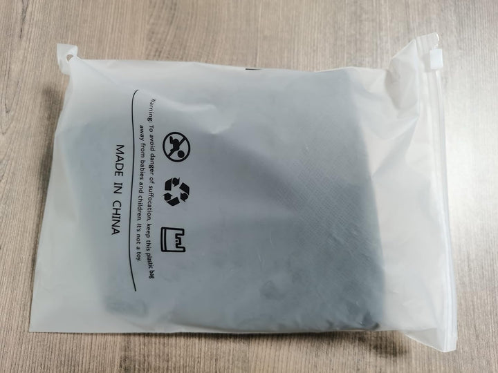 Universal Arm Sling, Shoulder Immobilizer with a Foam Neck Pad for Women, Men, Teenager, Adjustable Arm Support Strap for Broken Wrist, Elbow, Dislocated Shoulder - M