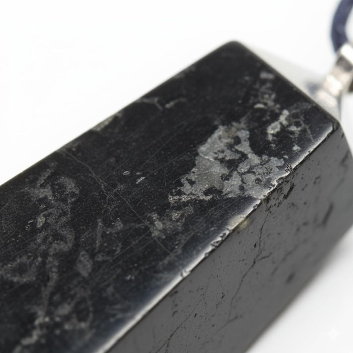 Shungit Pendulum Pendant, Shungita, Authentic, Minerals and Crystals for Healing, Energy Beauty, Meditation, Alternative Medicine, Spiritual Amulets