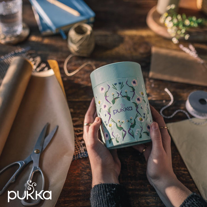 | Calm Herbal Tea Selection Gift Set Box | Ideal Gifts for Women & Men Christmas, Birthday, Anniversary & Self-Care | Perfect for Bedtime | 30 Tea Bags | 5 Delicious Flavours