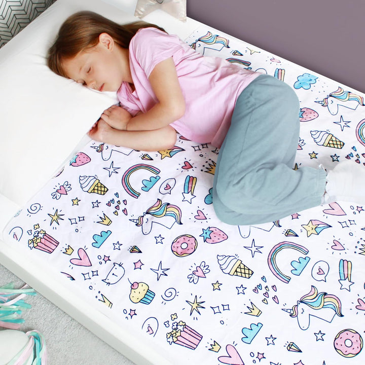 Hygge Sheets® Potty Training Bed Pads | 100% Waterproof | Bed Wetting Sheets for Single and Toddler Beds | Non Slip, Easy to Change at Night | Includes Free Children'S E-Book | UK Brand | Dinosaur
