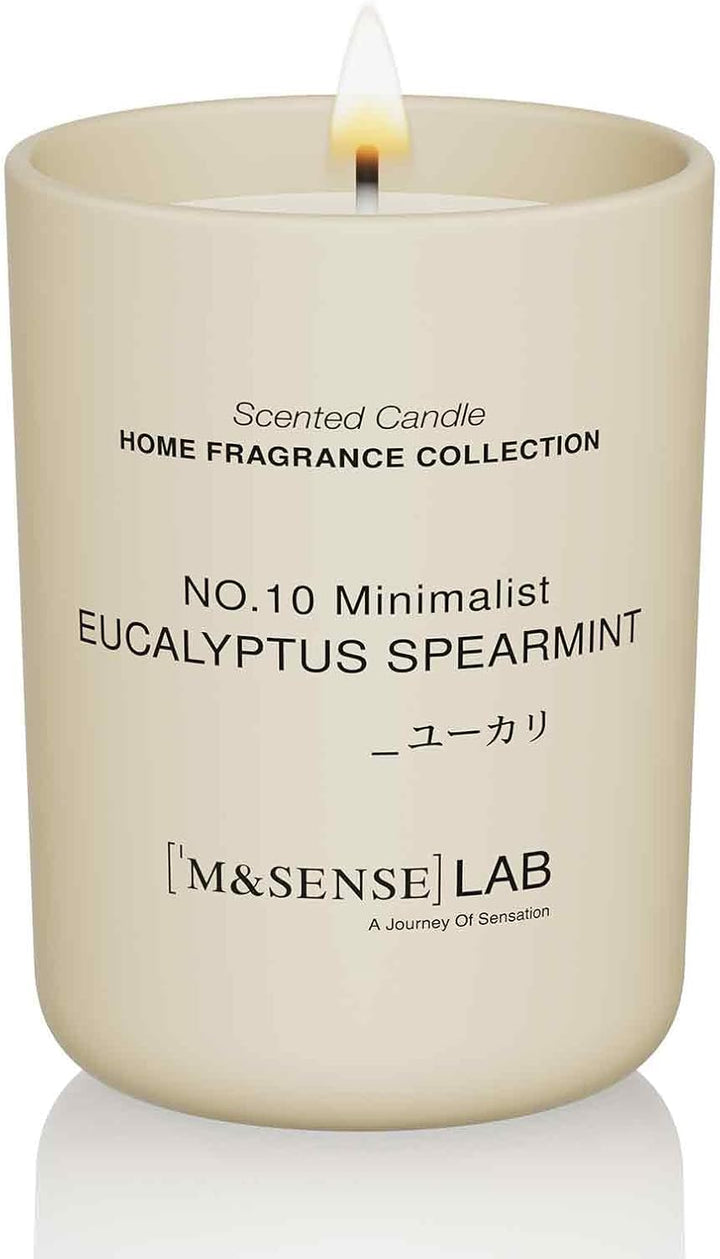 Natural Soy Candle Non Toxic Oud Wood Scented Candles for Home Small Jar Candles 150G 30 Hours Burn Time Minimalist Aromatherapy Candle Gift for Relaxation, Stress Relief,Mediation