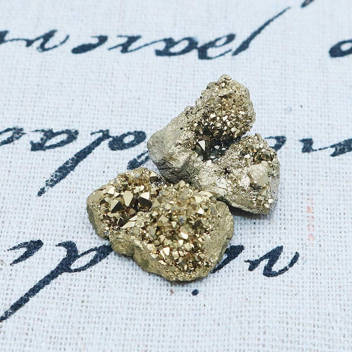 2Pcs Natural Pyrite Stone and Minerals Natural Crystal Quartz Stone for Divination Chakra Energy Healing Stones