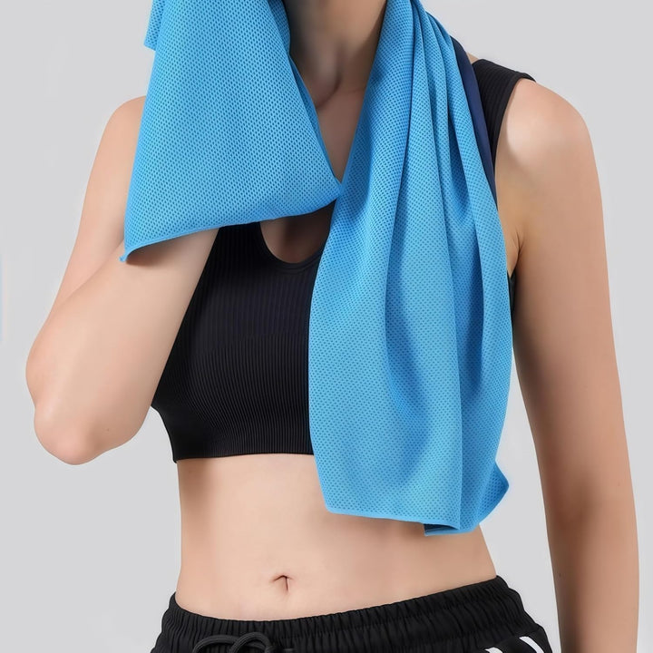 Cooling Sports Towel, Quick-Dry Ice Cold Gym Towel for Summer (Pink)