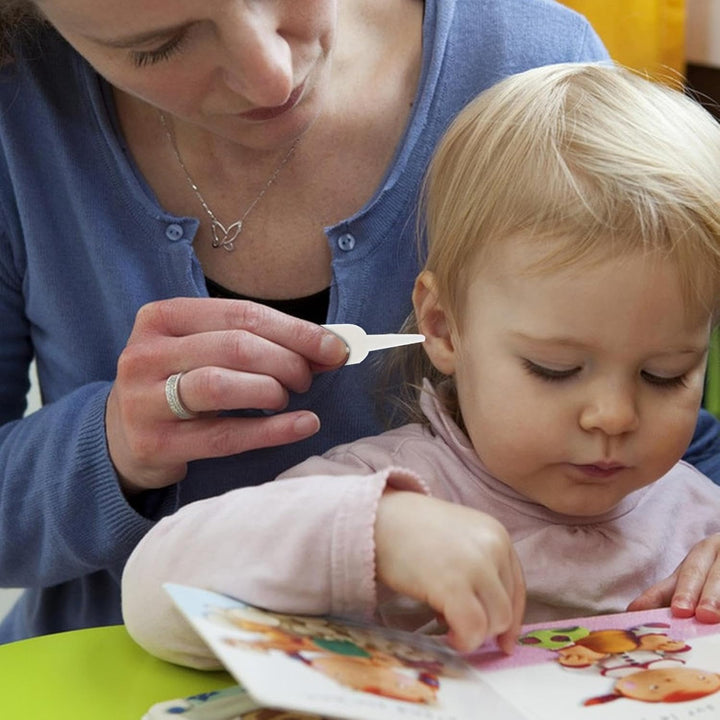 Nose Cleaning Tweezers, Kid Booger Picker - round Head Ear Nose Cleaner Clip - Booger Remover with Transparent Lid for Sticky and Dried Boogers in Children