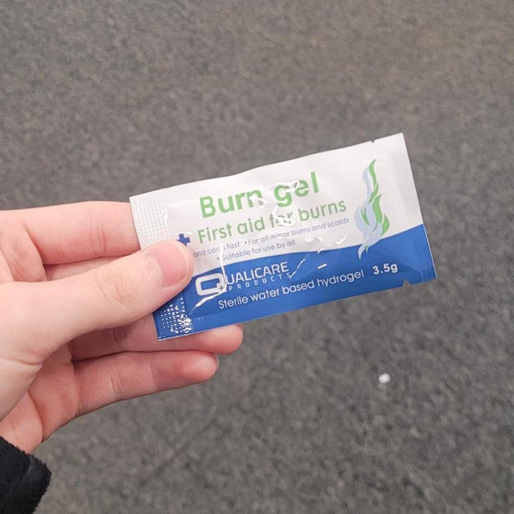 First Aid Burn Gel Blots Sachets 3.5G - Soothes & Cools Burns/Scalds (Pack of 5)