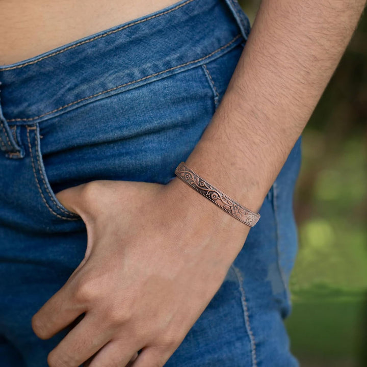 Copper Magnetic Bracelet for Women, 99.99% Pure Copper Cuff Bangle with 3500 Gauss Magnets, Adjustable Brazaletes with Jewelry Box