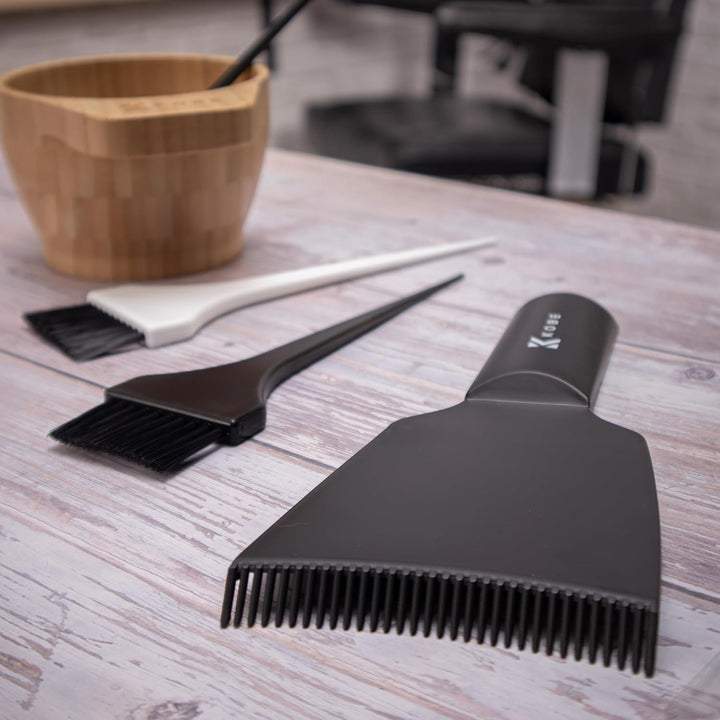 Professional Balayage Board with Teeth for Hairdressers - Ideal for Hair Dye, Tinting, Highlighting and Hair Colour Techniques - Paddle Board for Superior Balayage Application