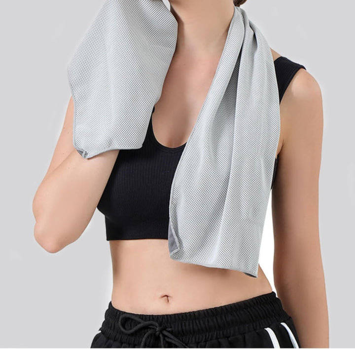 Cooling Sports Towel, Quick-Dry Ice Cold Gym Towel for Summer (Pink)