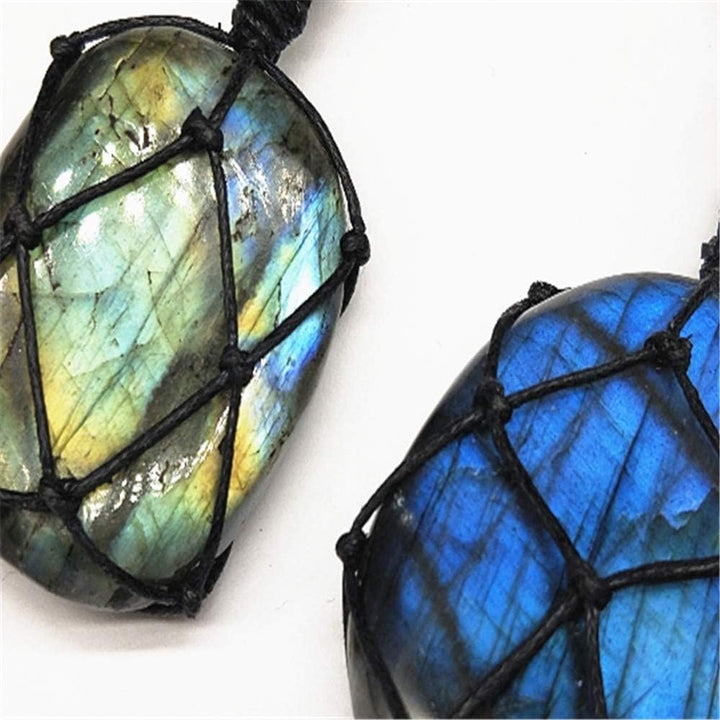 Natural Labradorite Crystal Necklace Healing Chakra Pendant with Hand-Woven Rope Labradorite Palm Stone Moonstone Healing Stone Pendant