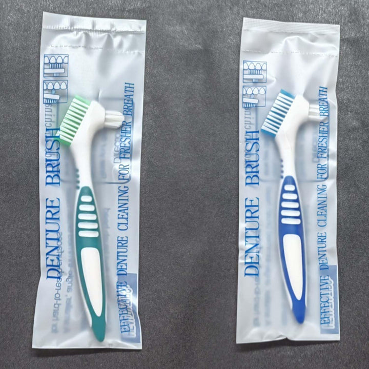 2 Pcs Dentures Cleaning Brush Set, Denture Cleanings Care Brush, Dual Head Denture Cleaning, Easy Hold Handle, for Oral Care, Effective Cleaner, Braces, Retainers and Dentures(Green, Blue)