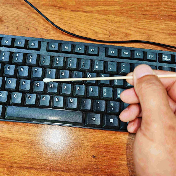 6 Inch Ear Buds, 200 Pcs Long Cotton Swabs Ear Picks with Extra Long Wooden Handle for Ear Wax Cleaning, Beauty, Jewelry, Polishing