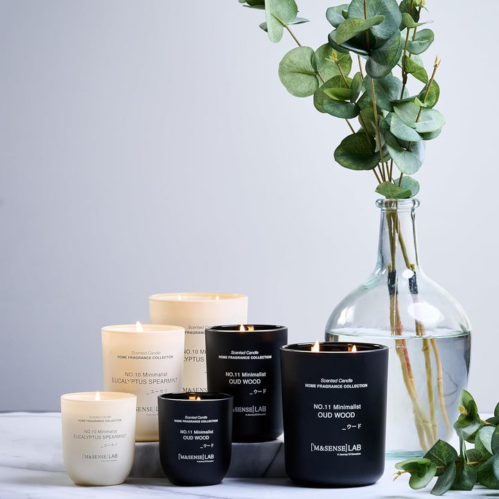 Natural Soy Candle Non Toxic Oud Wood Scented Candles for Home Small Jar Candles 150G 30 Hours Burn Time Minimalist Aromatherapy Candle Gift for Relaxation, Stress Relief,Mediation