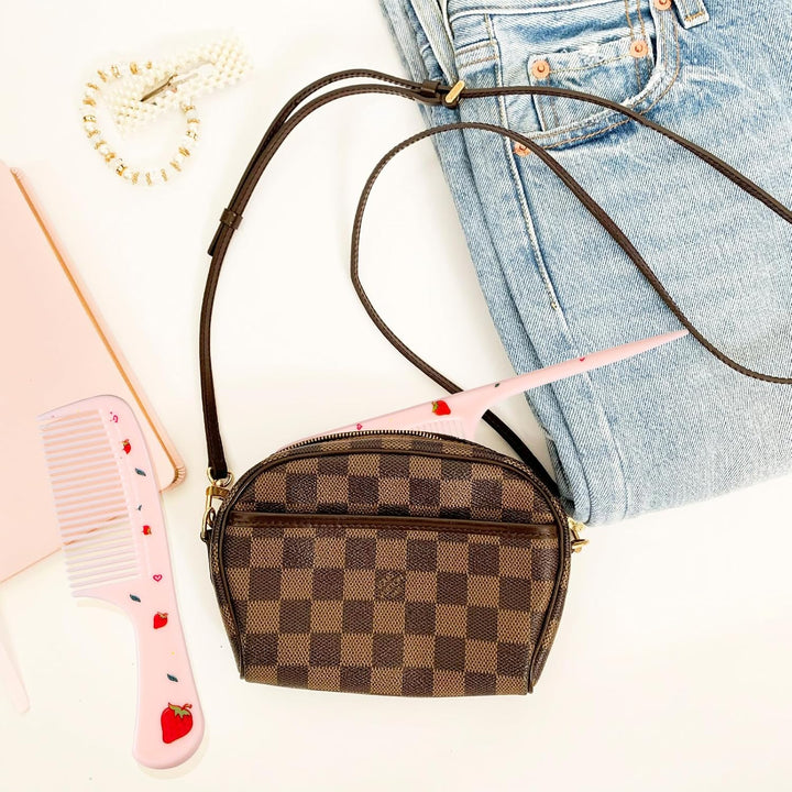 2Pcs Cute Hair Comb Set, Pink Strawberry Baby Comb Fine Tooth Comb & Rat Tail Comb Toddler Tiny Hair Brush Small Girls Comb Plastic Mini Comb Hair Parting Comb for Women Girls Kids All Hair Types