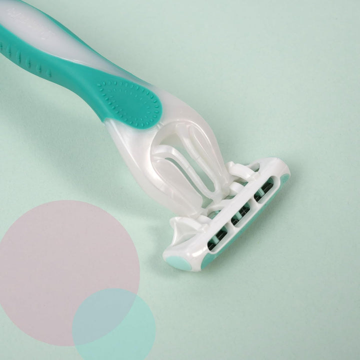 Wilkinson Myintuition Smooth Sensitive Quattro Women’S Disposable Razors, Hair Removal, Touch of Aloe Vera, Shavers for Routine Grooming, 3 Pack