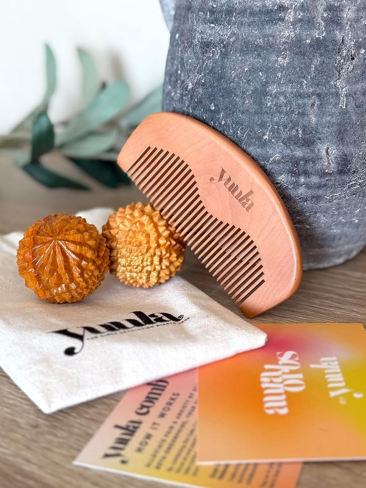 The Pain Relief Duo : the Aura Orbs® and the ® Comb Set | Labour Comb | Labour Balls | Birth | Hypnobirthing | Acupressure | Massage Tool | Midwife Created