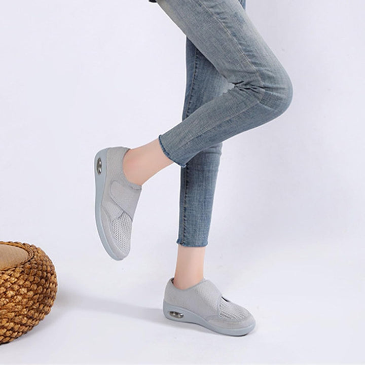 Neuropathy Shoes for Women,Adjustable Strap Wide,Extra Wide Shoes for Women, Orthopedic Breathable,Diabetic Shoes for Women,For Elderly Swollen Pain Relief(Black,8 UK)