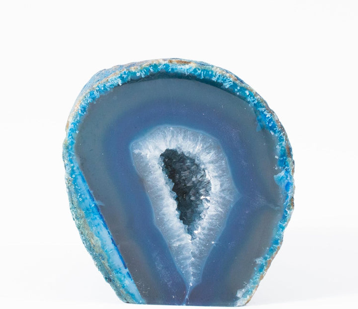 Blue Agate Geode – Natural Quartz Crystal Centre
