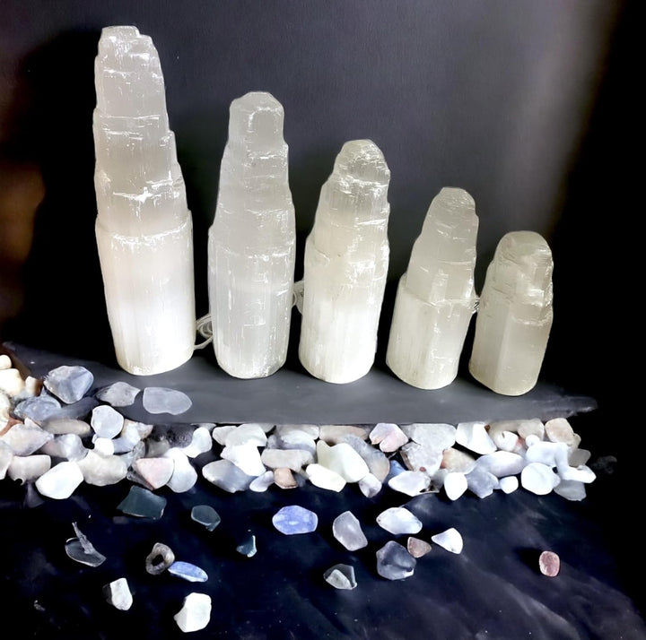 Selenite Crystal Lamp Handmade Natural White Selenite Tower Lamp Spiritual Healing Cleanse and Recharge Crystals Table Lamp Meditation Mineral Decoration Gift (30 Cm)