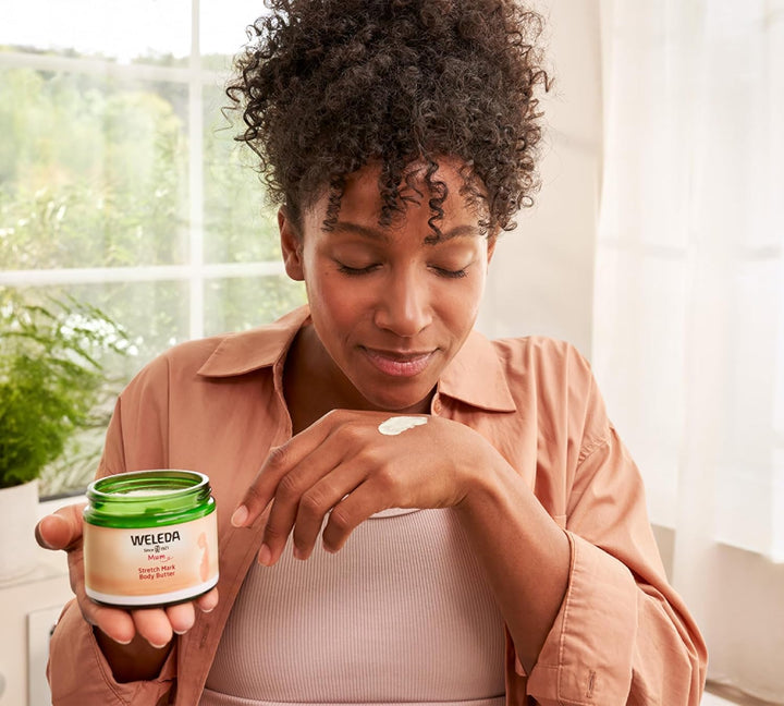 Organic Mama Pregnancy Body Butter - Rich Natural Cosmetics Massage Body Butter to Prevent Stretch Marks on the Stomach, Thigh and Chest (1 X 150 Ml)