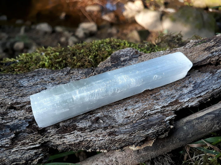 Selenite Crystal Natural Wand 10Cm | Crystal Wand for Spells, Divination, Witchcraft, Crystal Cleansing