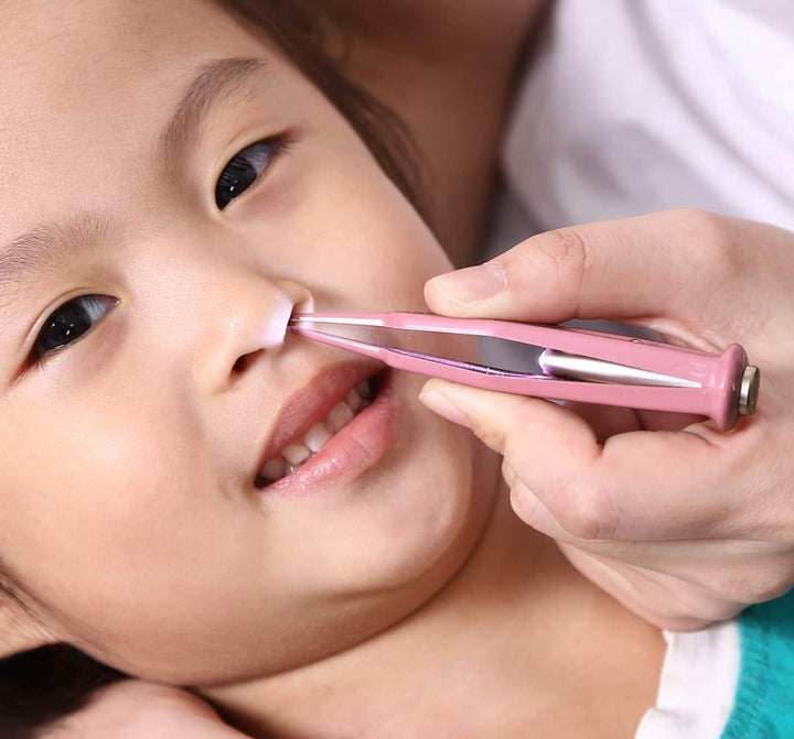 Baby Nasal Tweezer, Anti-Skid Safety Round-Head Baby Cleaning Tweezers Ear Nose Navel Cleaner Clip Tool with LED Light